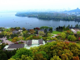 一定学着，让自己在人生途中，不后悔